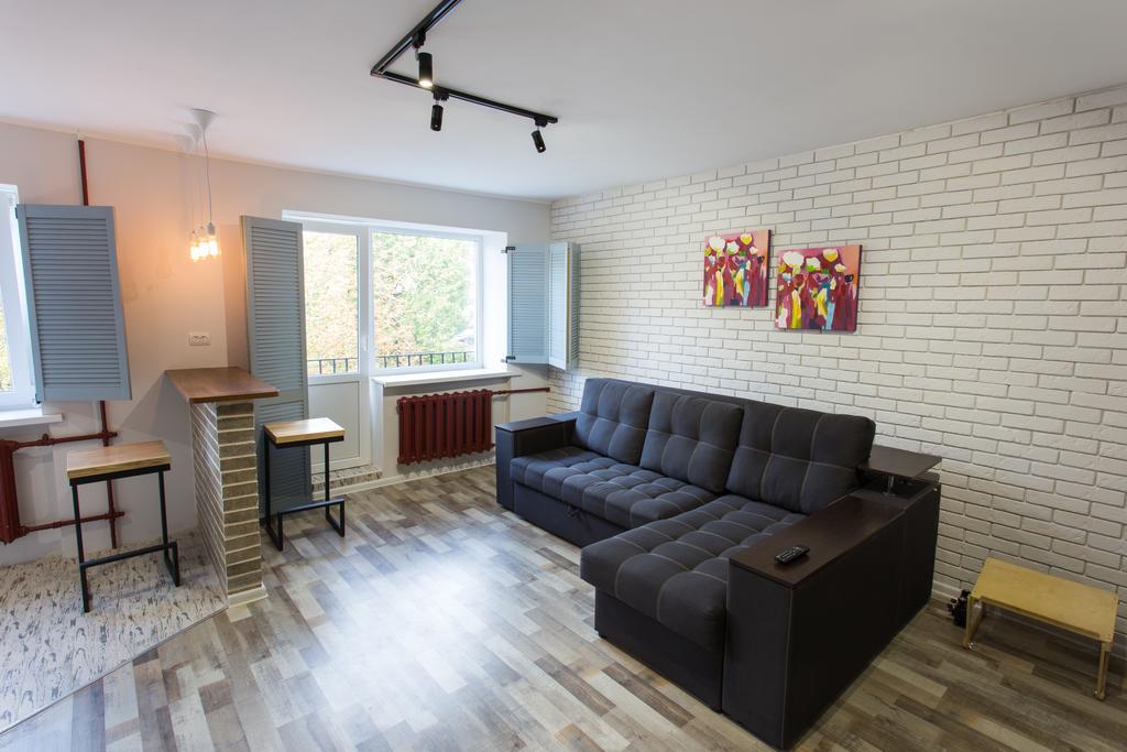 Loft Apartment Near Botanical Garden Charkiv Esterno foto