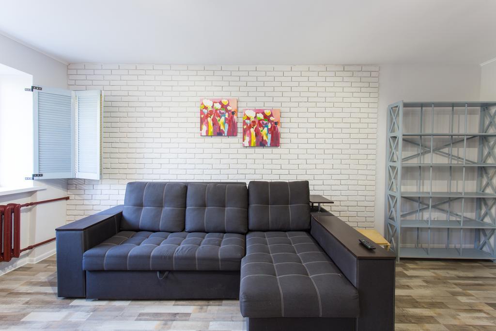Loft Apartment Near Botanical Garden Charkiv Esterno foto