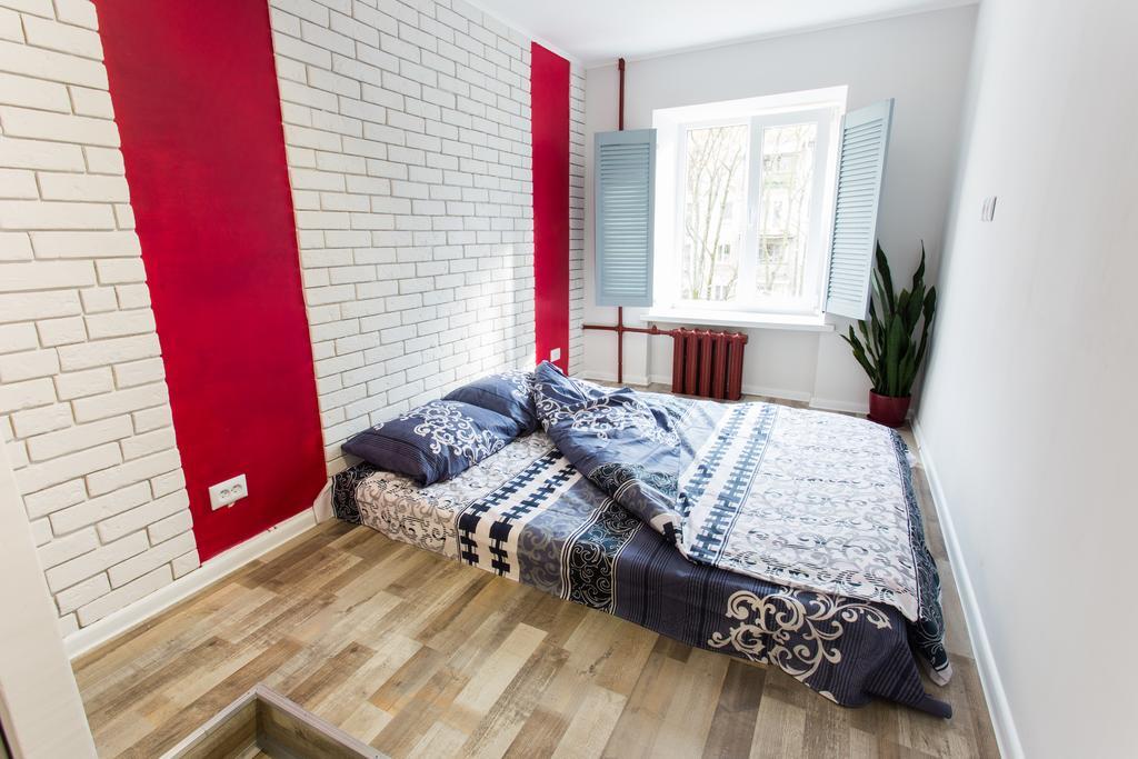 Loft Apartment Near Botanical Garden Charkiv Esterno foto