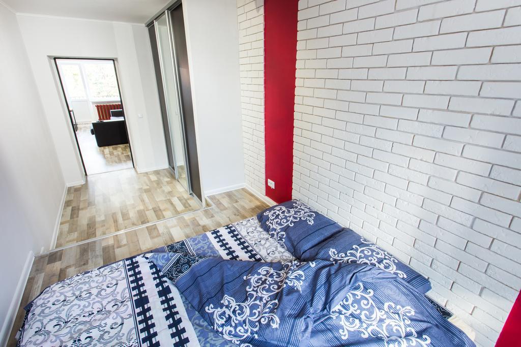 Loft Apartment Near Botanical Garden Charkiv Esterno foto